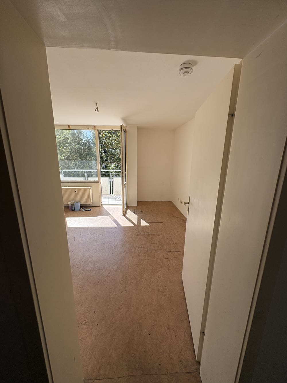 Leer geräumtes Zimmer, besenrein übergeben